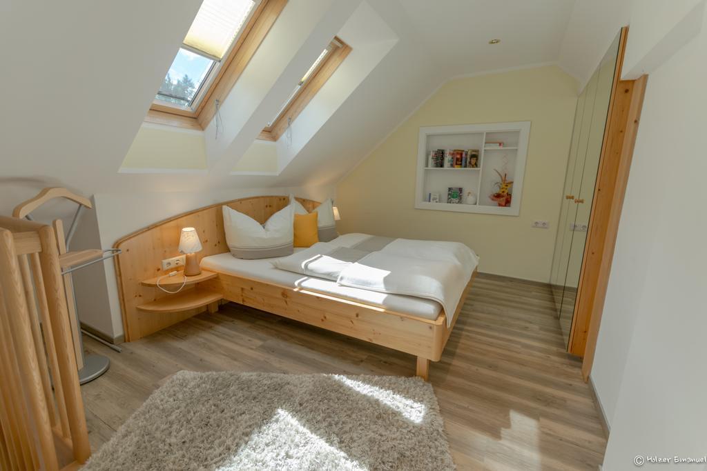 Ferienhaus Holzer Villach Værelse billede